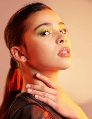 Eyeshadow Palette দিয়ে তৈরি করুন প্রফেশনাল লুক